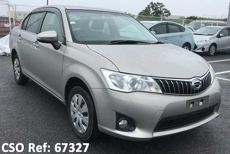 Toyota / Corolla Axio 2013